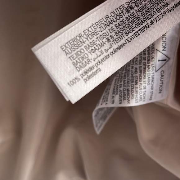 Zara Hooded faux leather vest - Picture 7 of 9